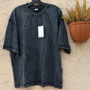 Bershka BNWT Men's Washed Charcoal Short-Sleeve Crewneck Tee